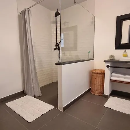 Precioso Con Patio Centro De * Castropol